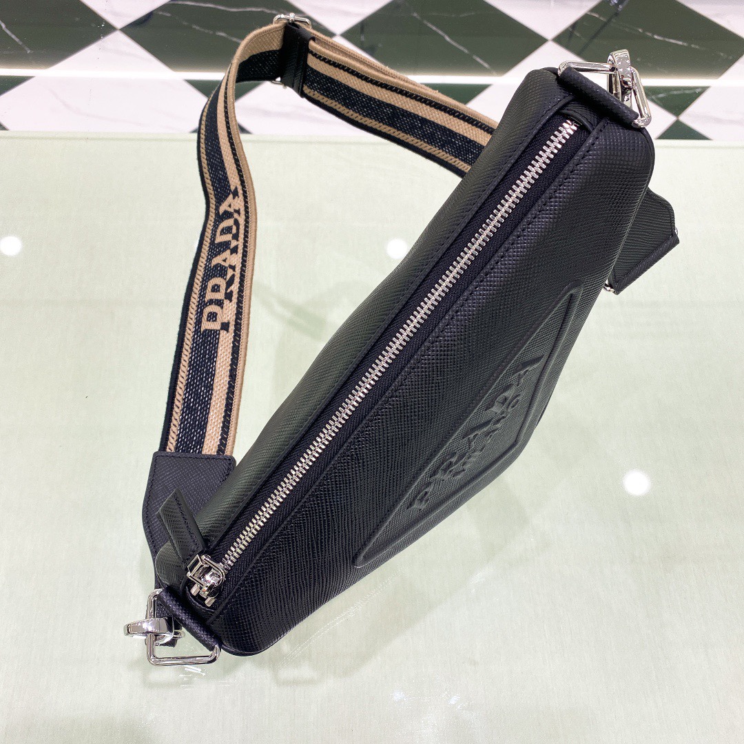 Pra*a triangle handbags 2vh155-28*18*11cm