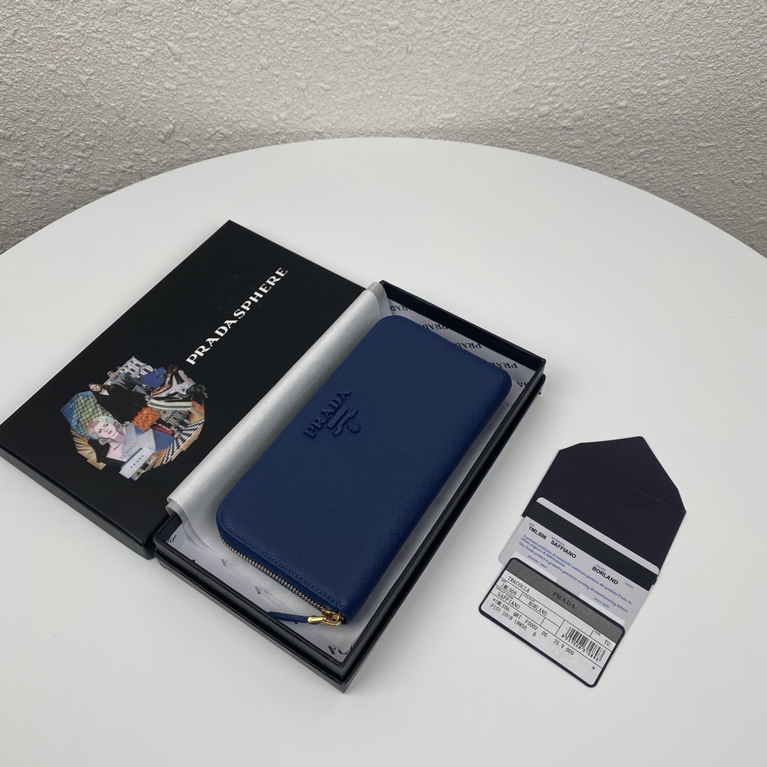 Pra*a wallet-20*10cm