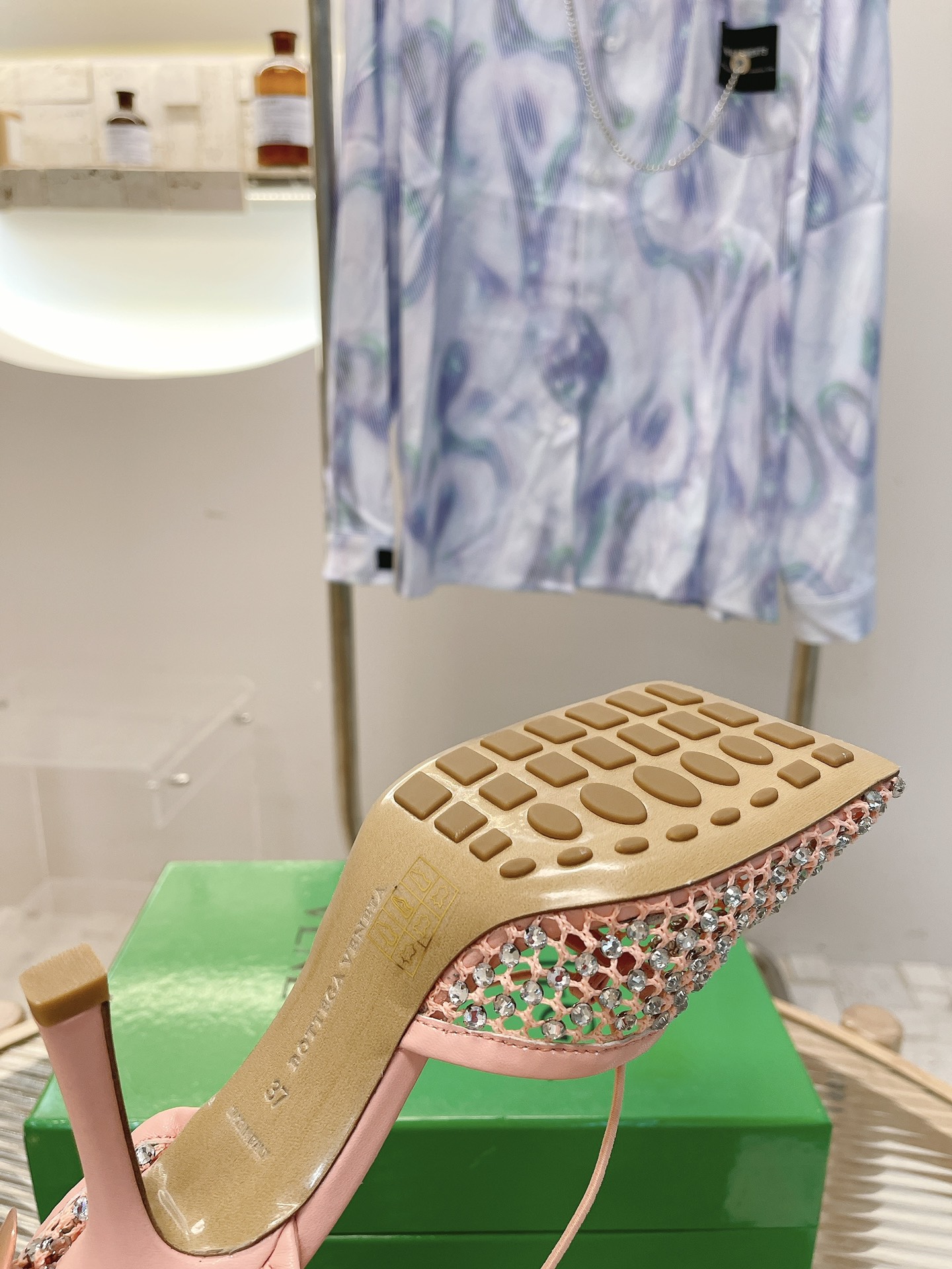 Bo*te*ga ve*ne*ta heels