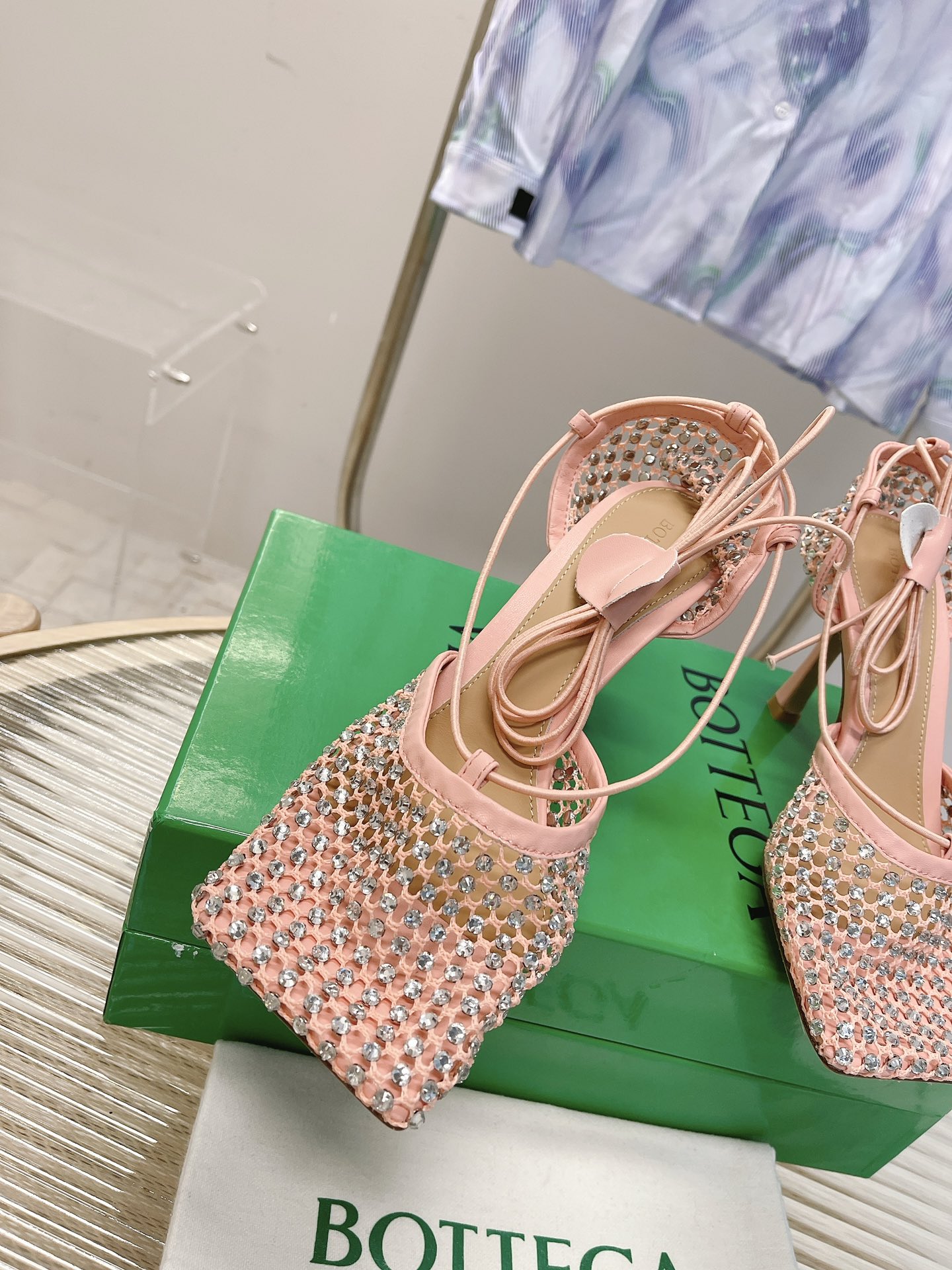 Bo*te*ga ve*ne*ta heels