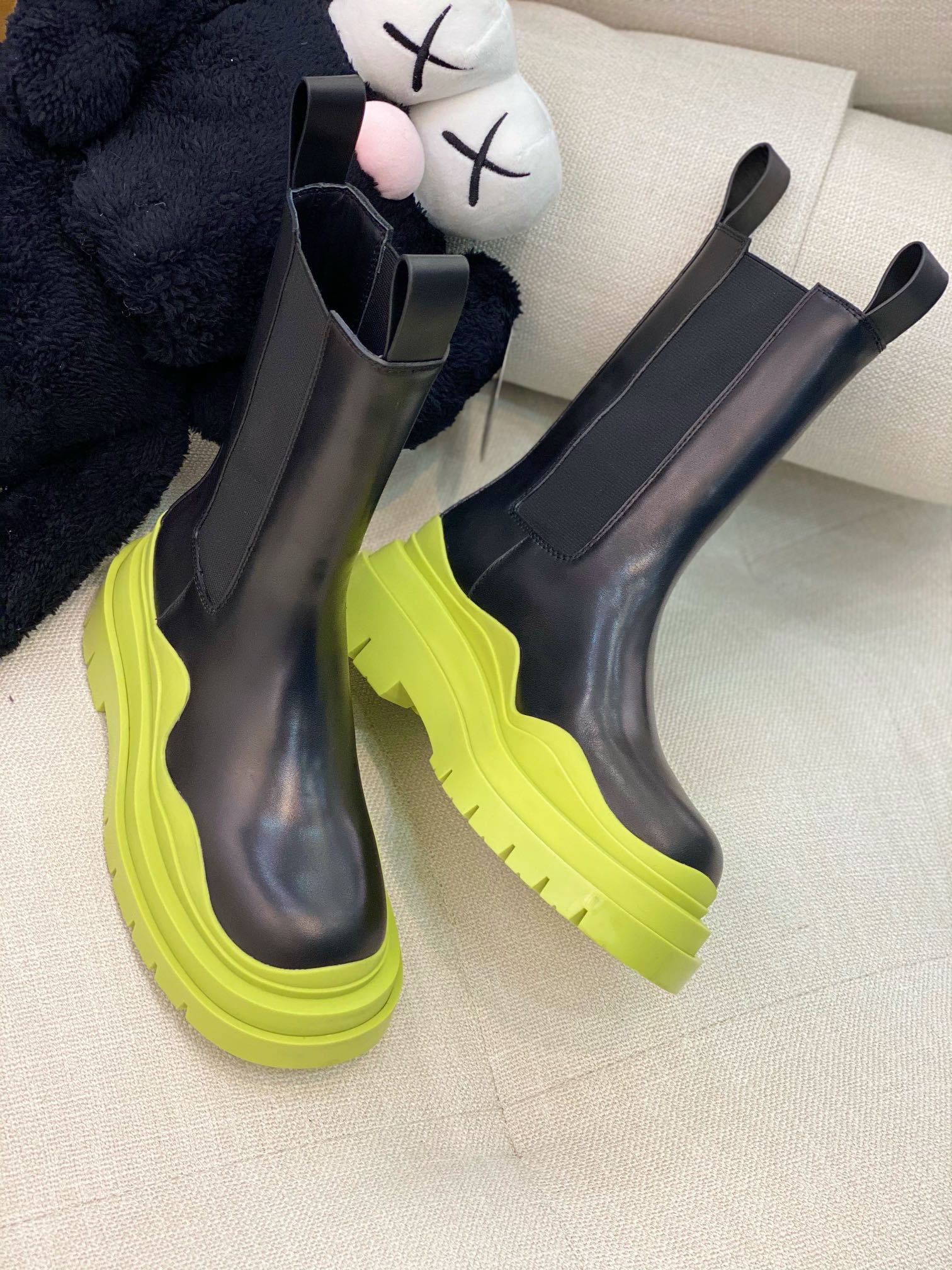 Bo*te*ga ve*ne*ta boots