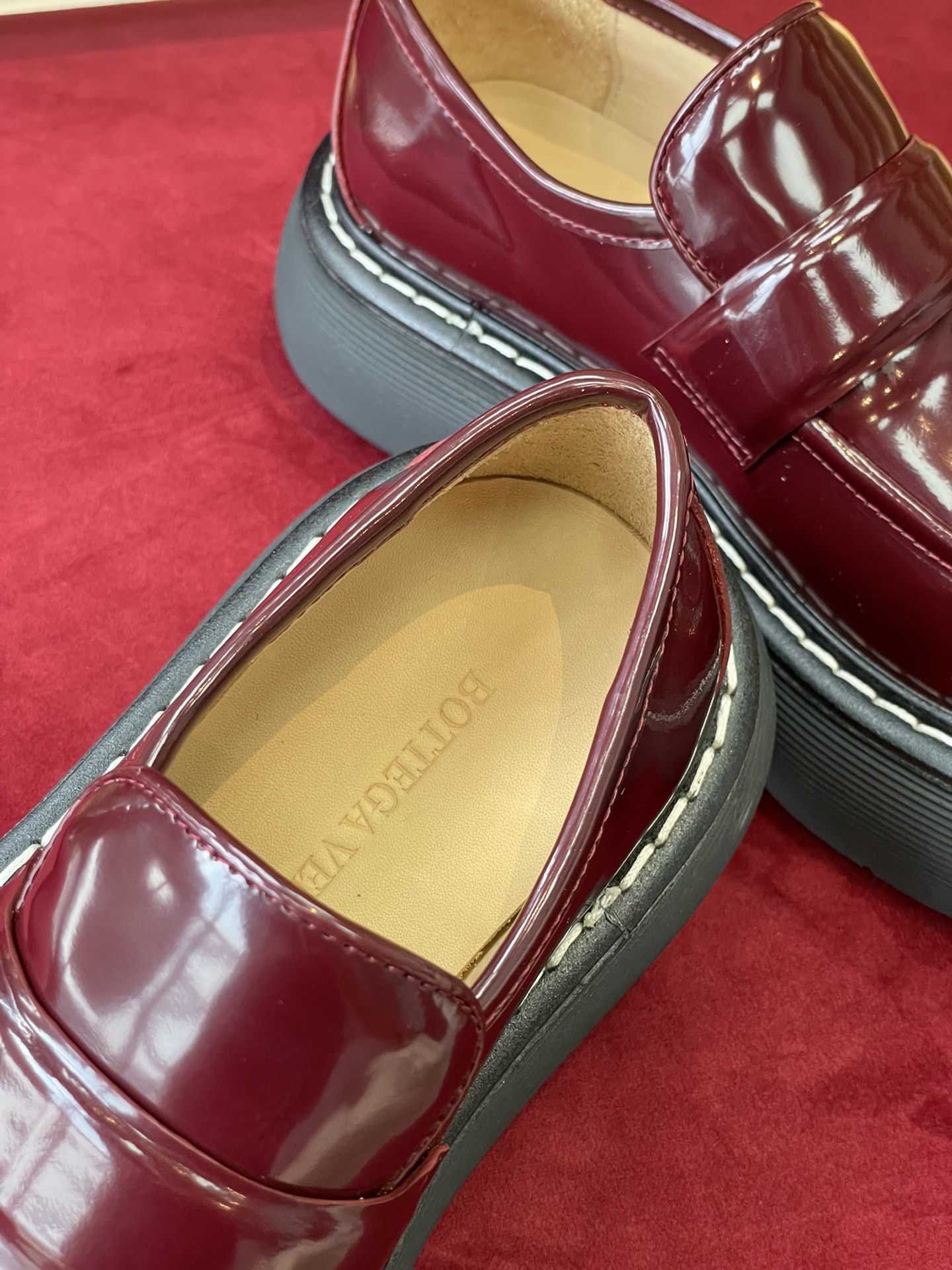 Bo*te*ga ve*ne*ta bounce boots(size 35-45)