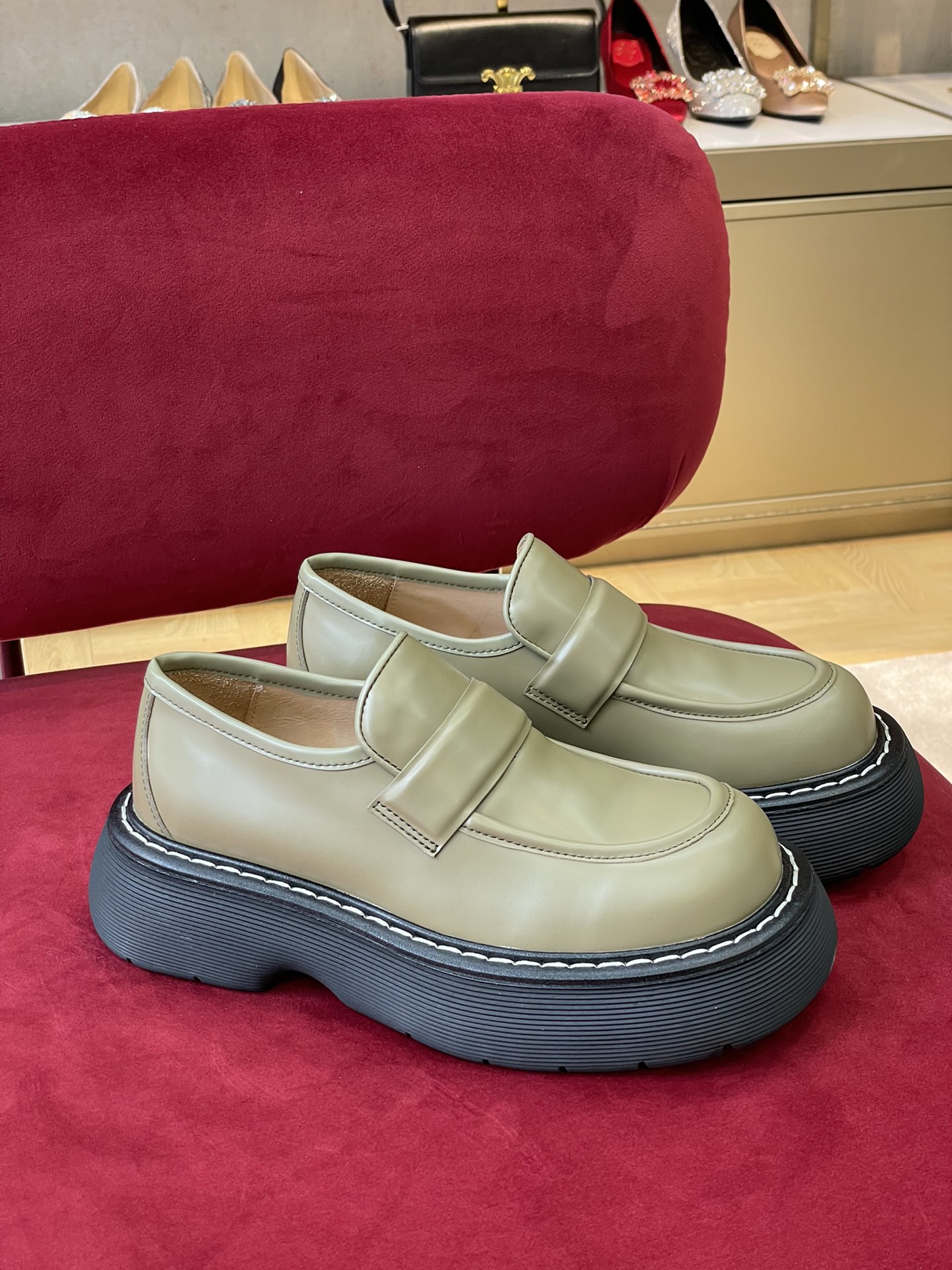 Bo*te*ga ve*ne*ta bounce boots(size 35-45)