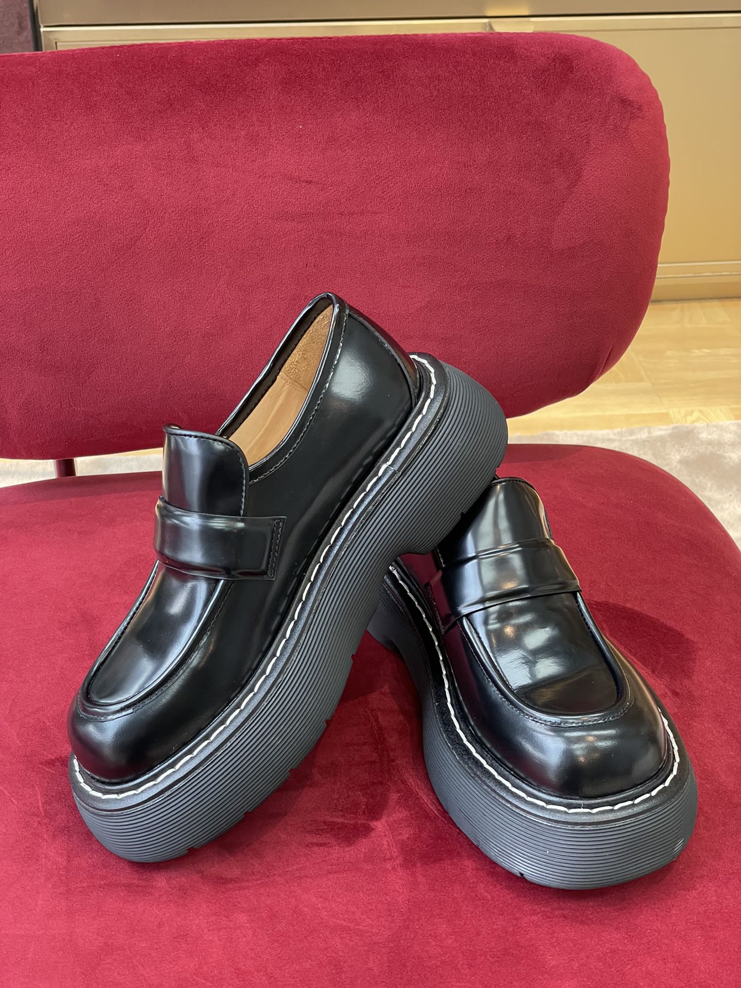 Bo*te*ga ve*ne*ta bounce boots(size 35-45)