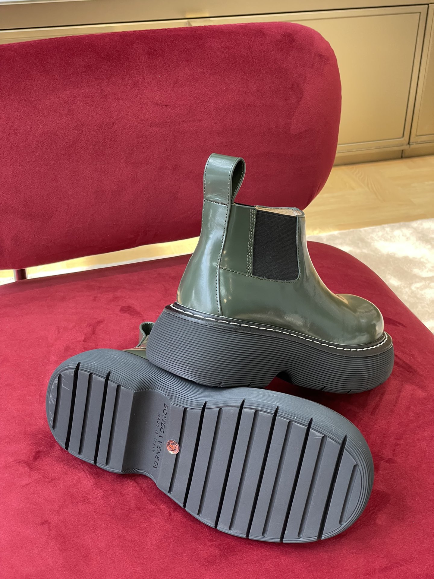 Bo*te*ga ve*ne*ta bounce boots(size 35-45)