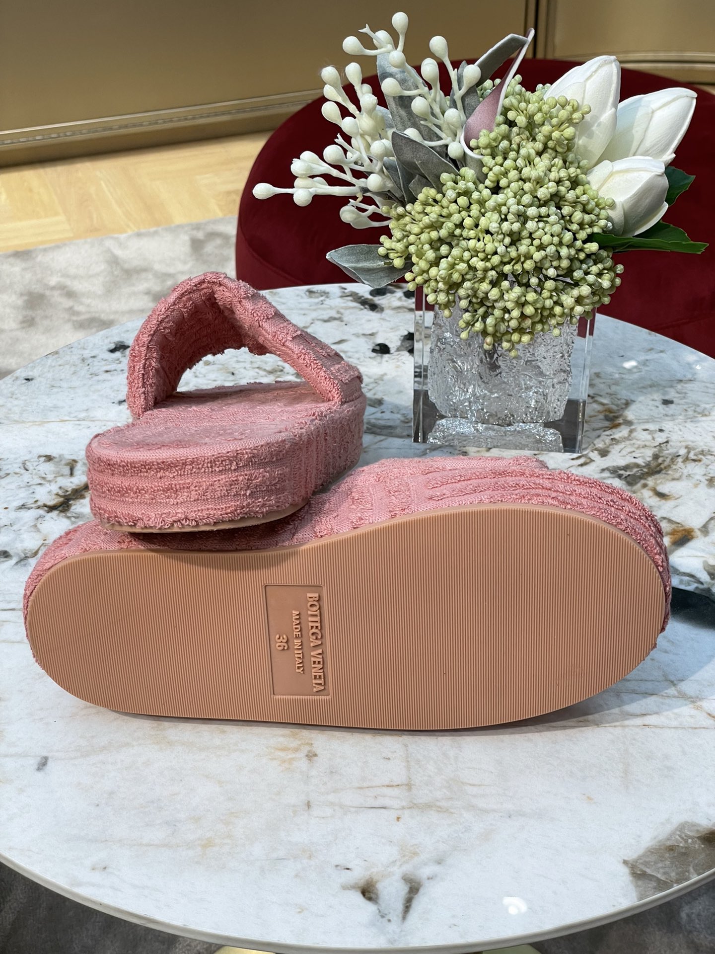 Bo*te*ga ve*ne*ta slides