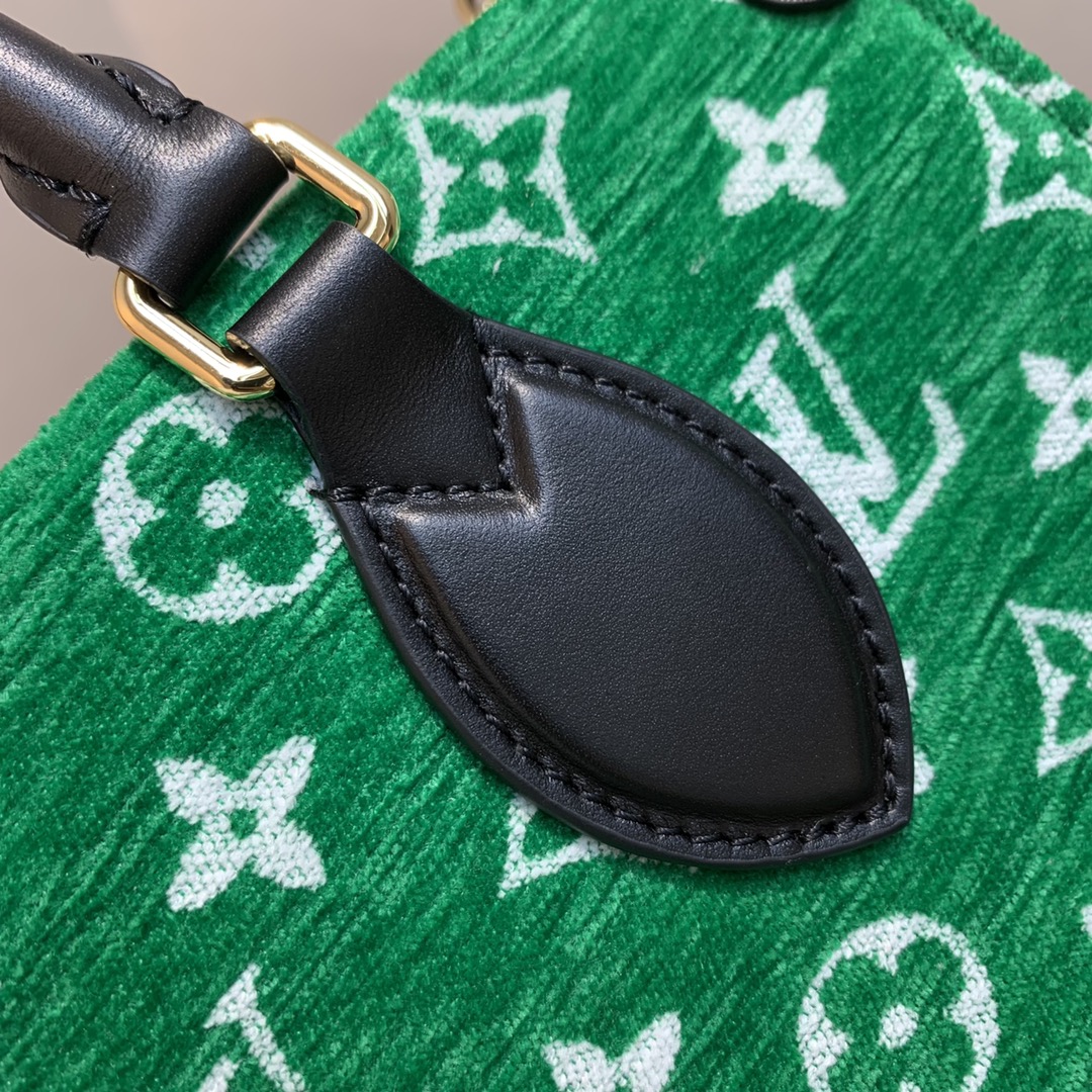 l**is V*t*n onthego handbag-25*19*11.5 cm