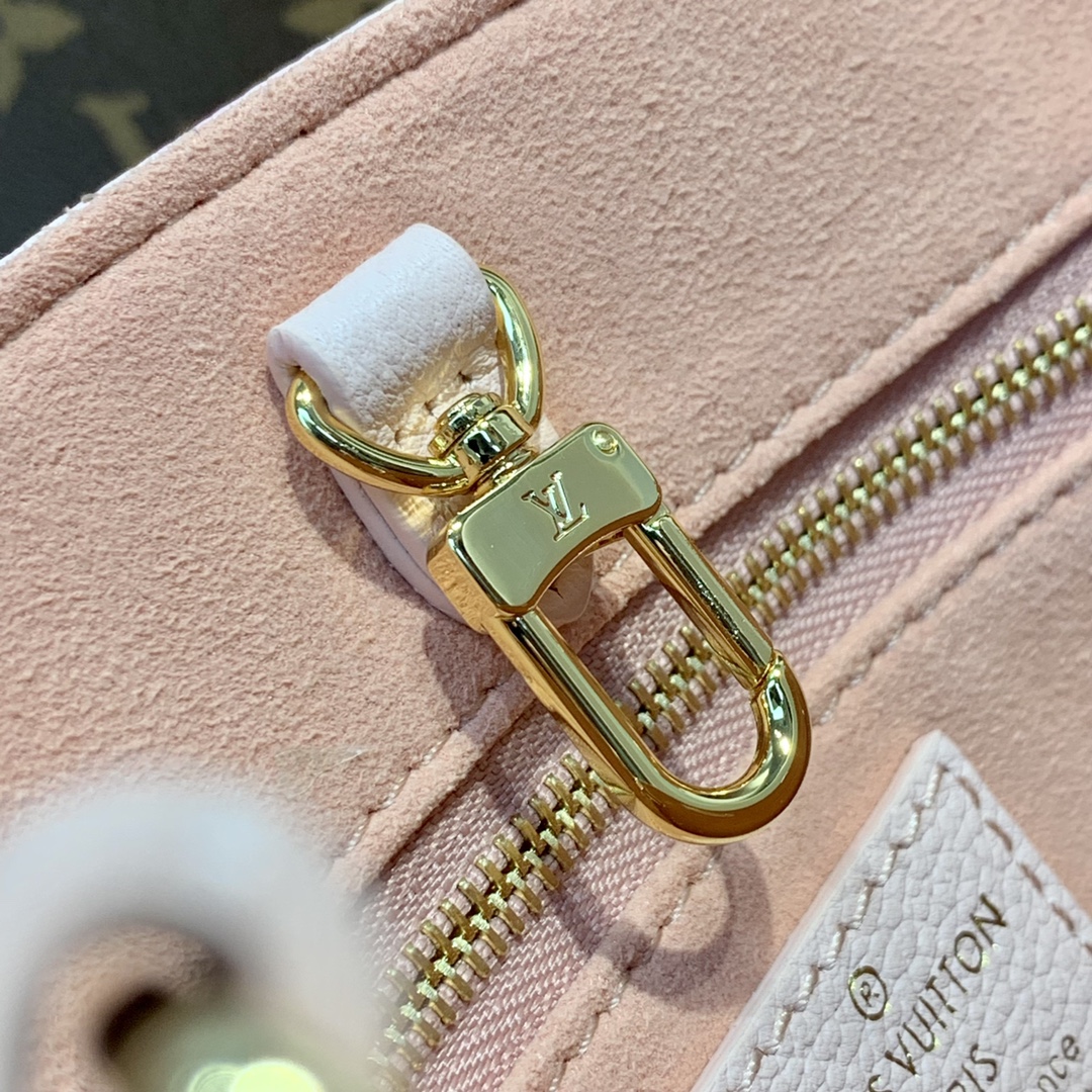 l**is V*t*n onthego handbag-25*19*11.5 cm