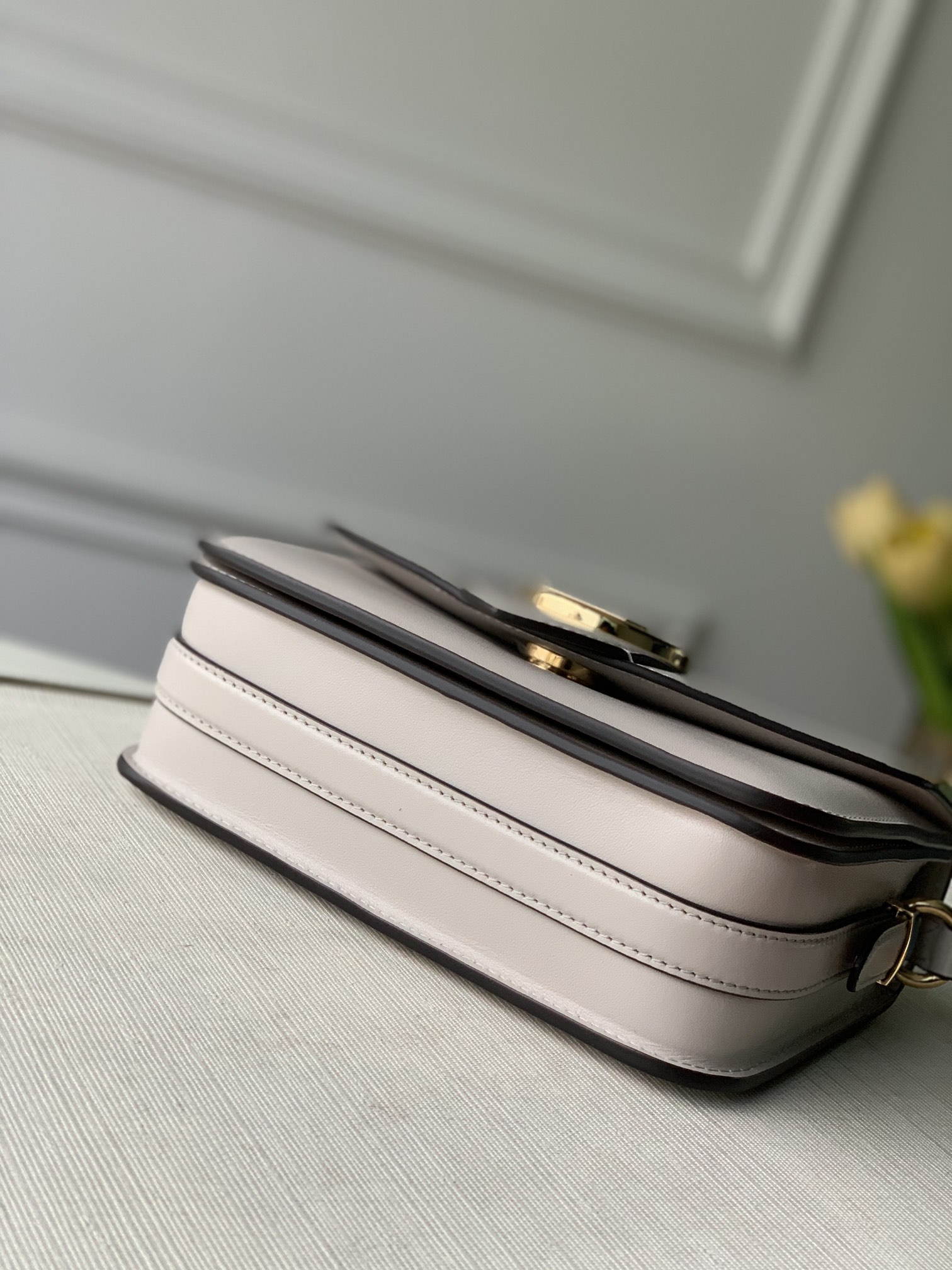 l**is V*t*n pont 9 handbags-23*15*8cm