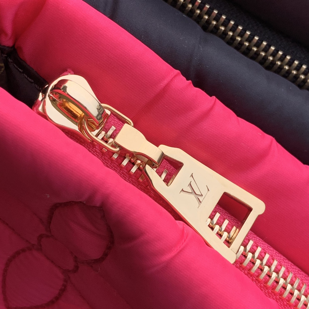 l**is V*t*n maxi multi pochette accessoires -34 x 21.5 x 5cm