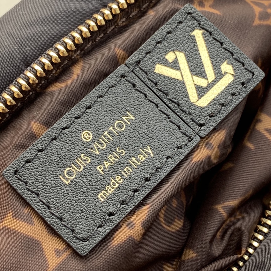 l**is V*t*n maxi multi pochette accessoires -34 x 21.5 x 5cm