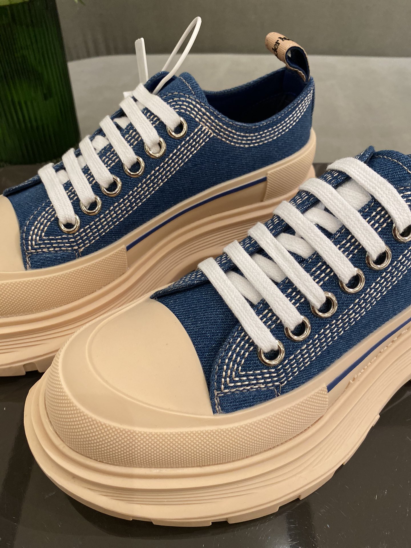 Alexander McQueen Sports Shoes