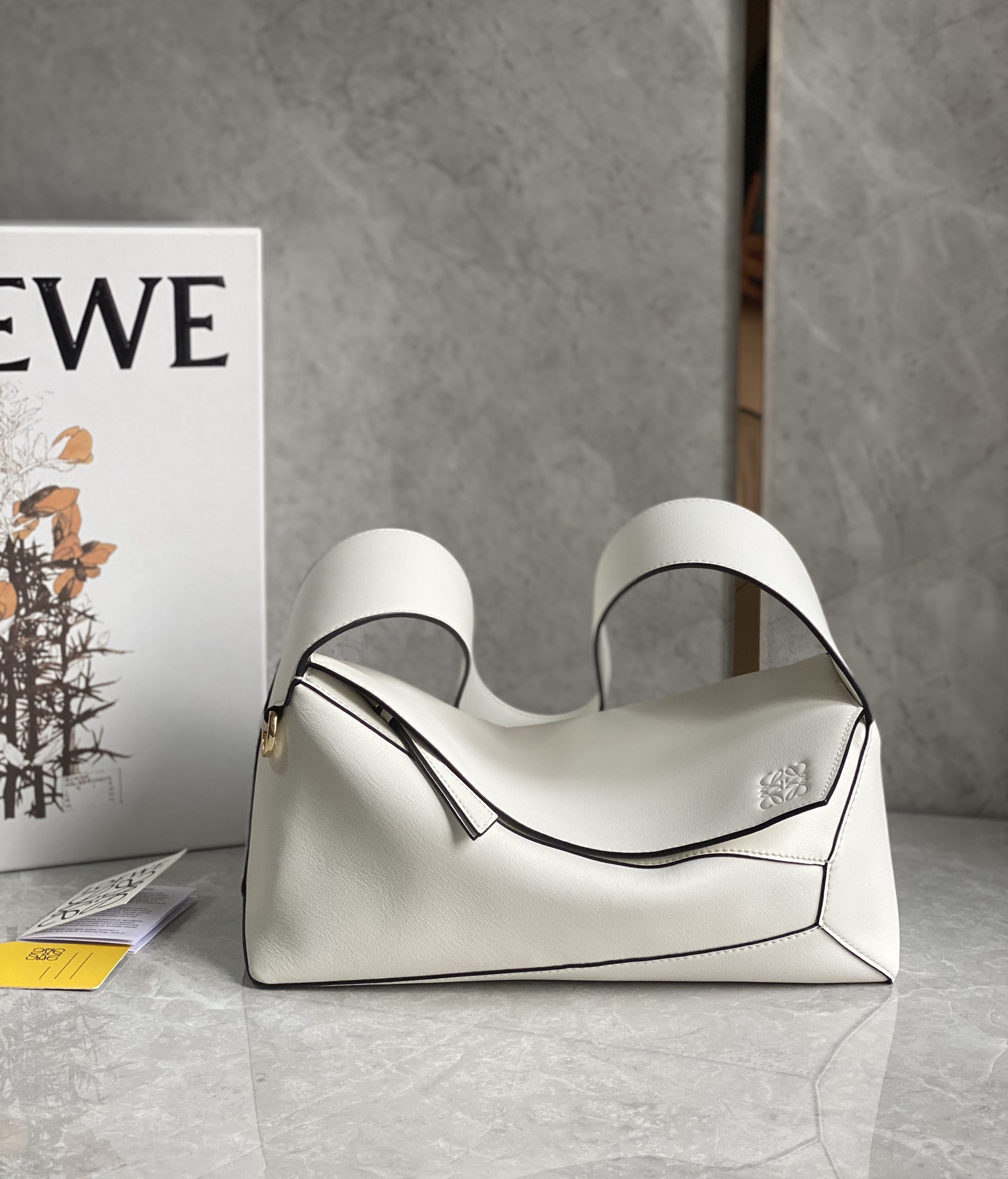Loewe Puzzle Medium Bag-29*18*12CM