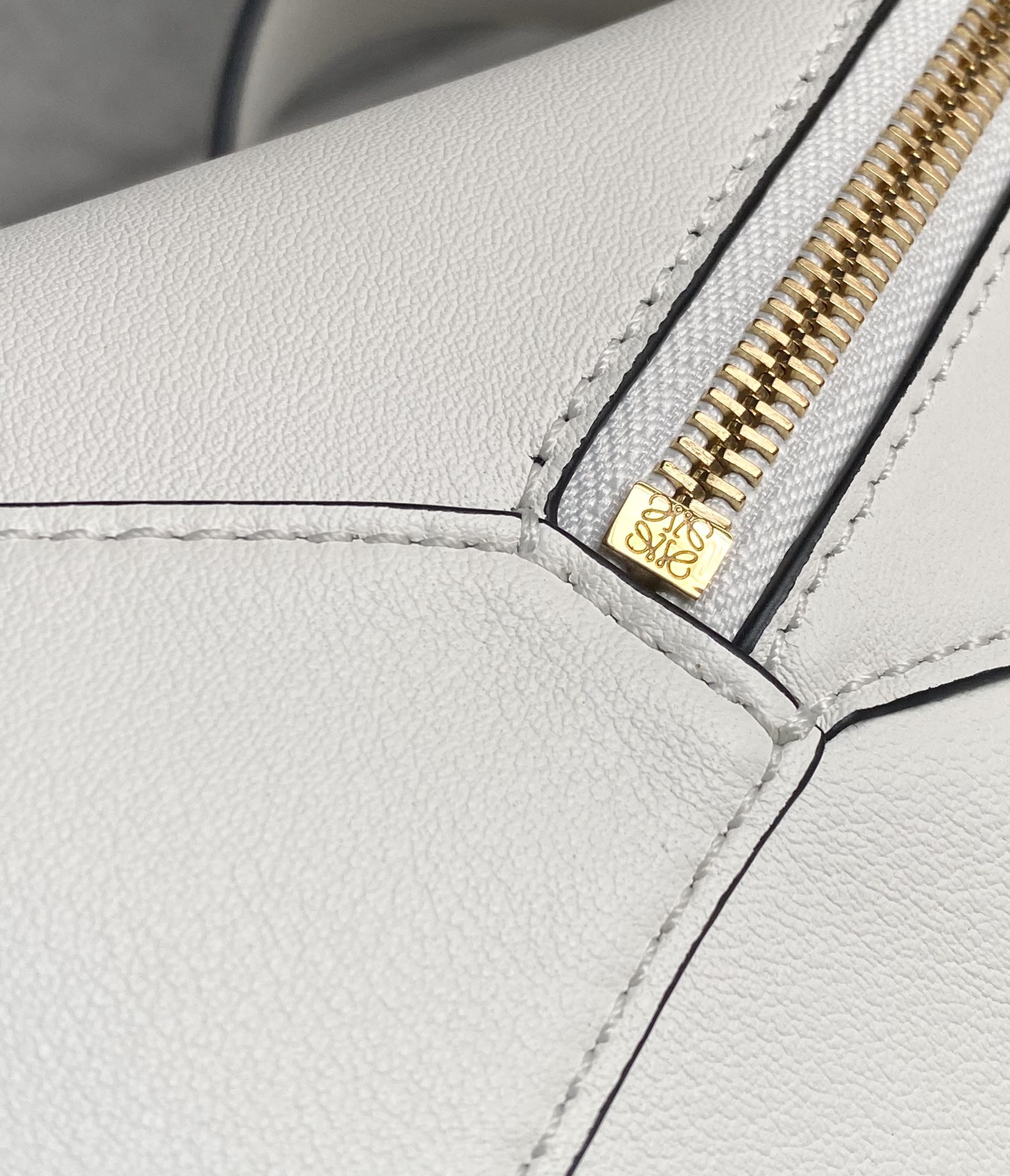 Loewe Puzzle Medium Bag-29*18*12CM