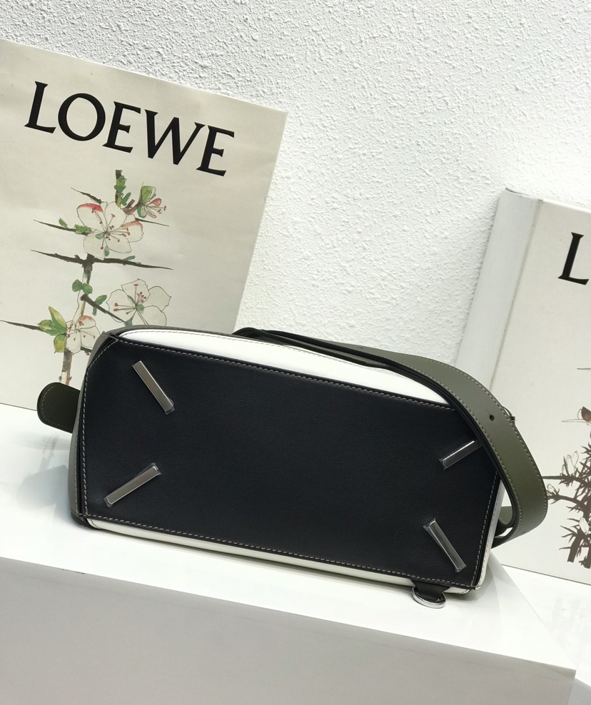 Loewe Puzzle Medium Bag-29*18*12CM