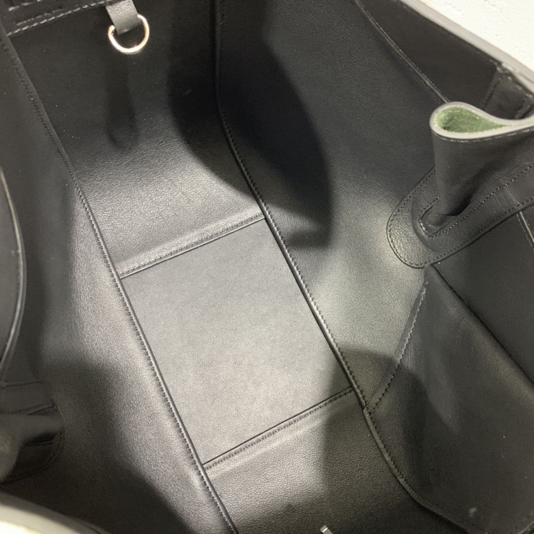 Loewe Hammock Bag-29*26*14CM