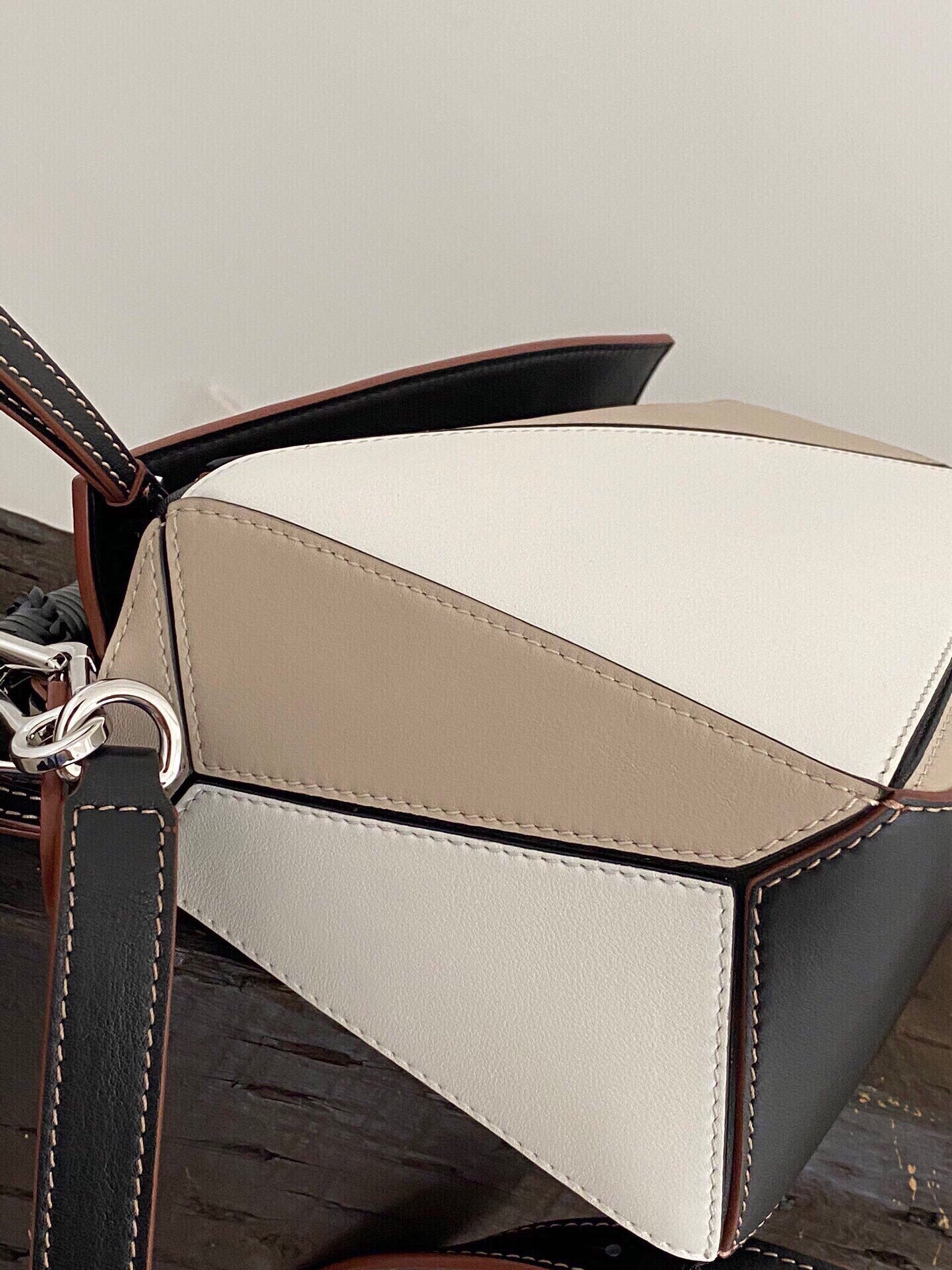 Loewe Puzzle Small Bag-24*10*14CM