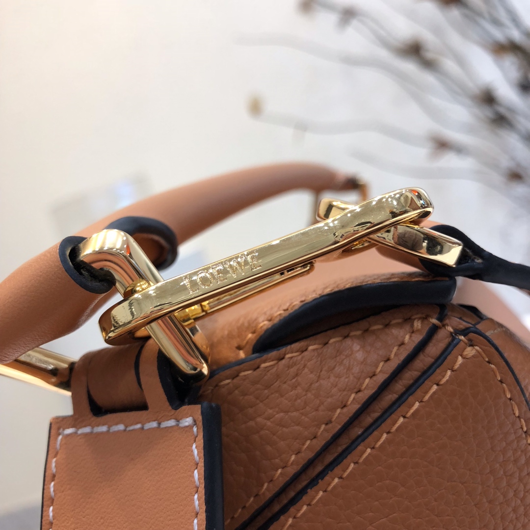 Loewe Puzzle Small Bag-24*10*14CM