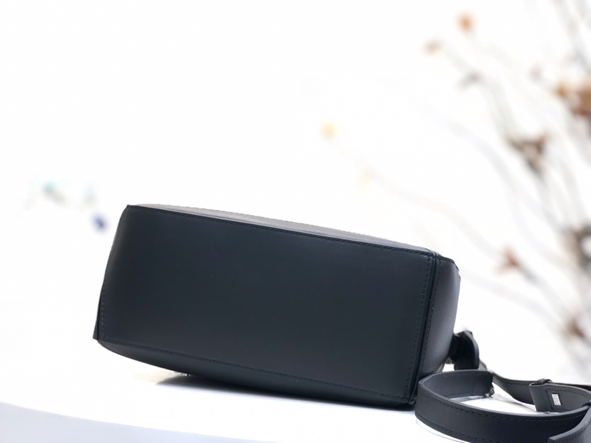 Loewe Puzzle Small Bag-24*10*14CM