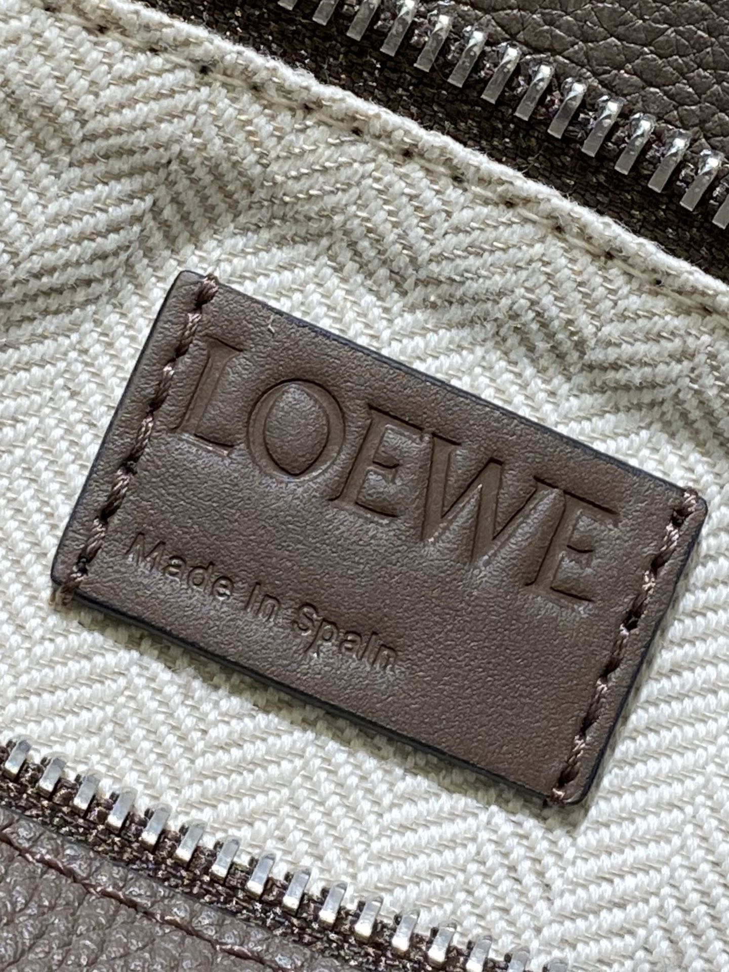 Loewe Puzzle Small Bag-24*10*14CM