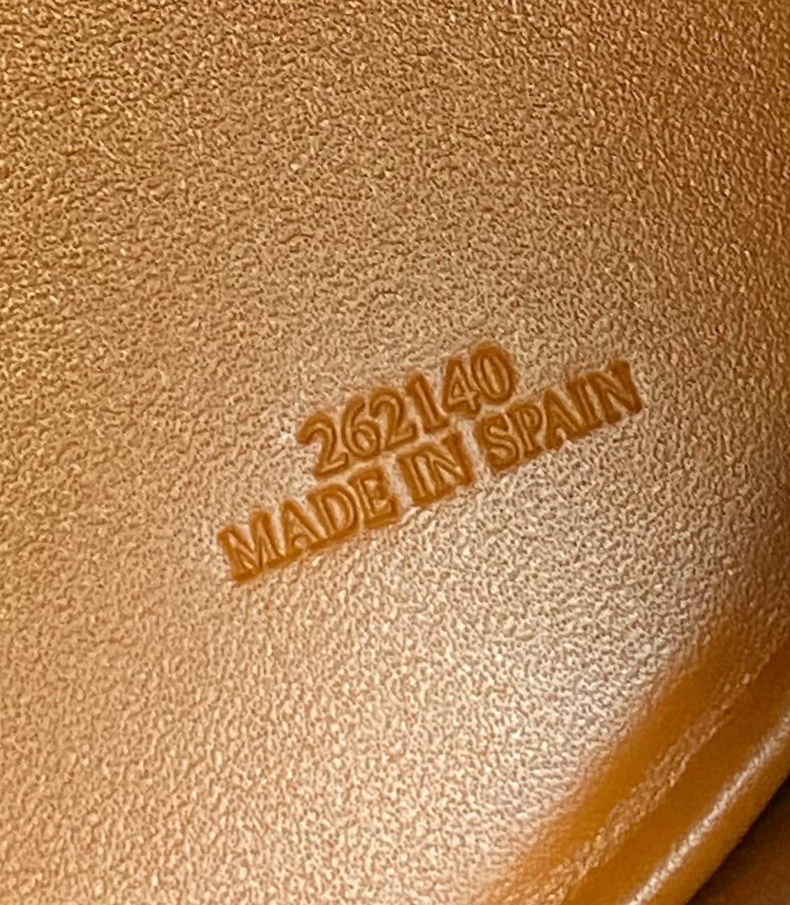 Loewe Moulded Bucket Bag-24*16*12CM