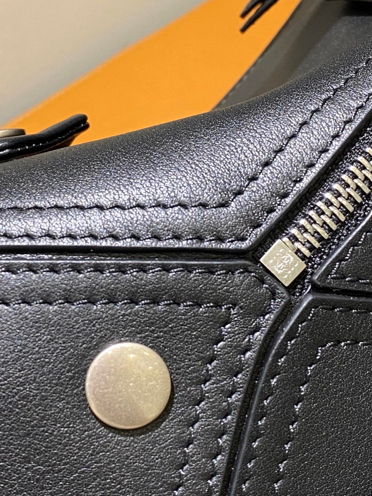 Loewe Puzzle Medium Bag-29*18*12CM