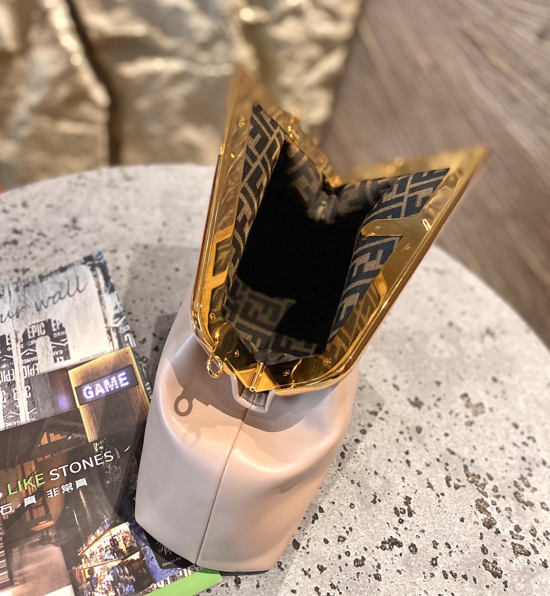 F**di first bag-26*18*9.5/32.5*23.5*15cm