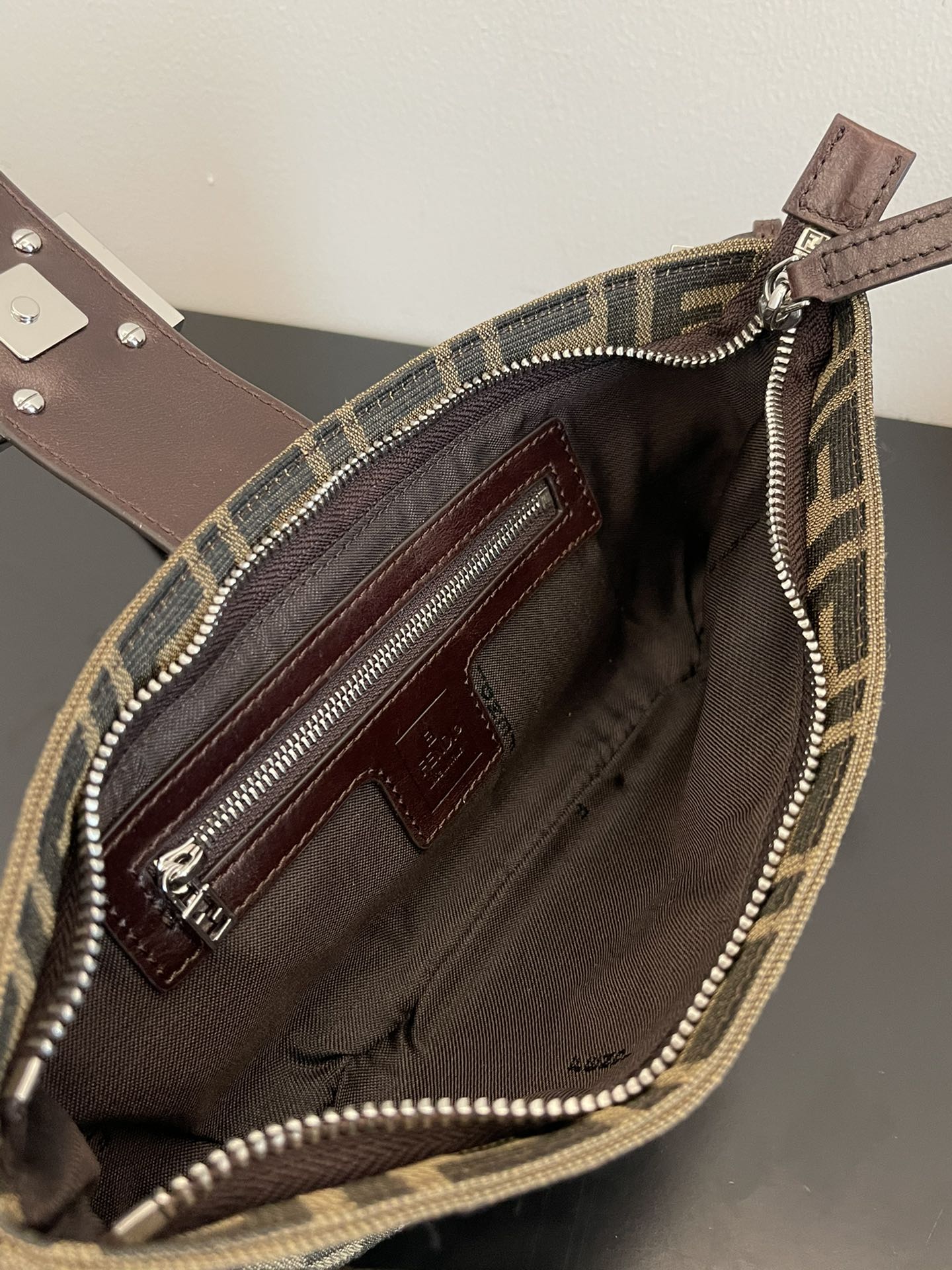 F**di vintage handbags-28x12cm