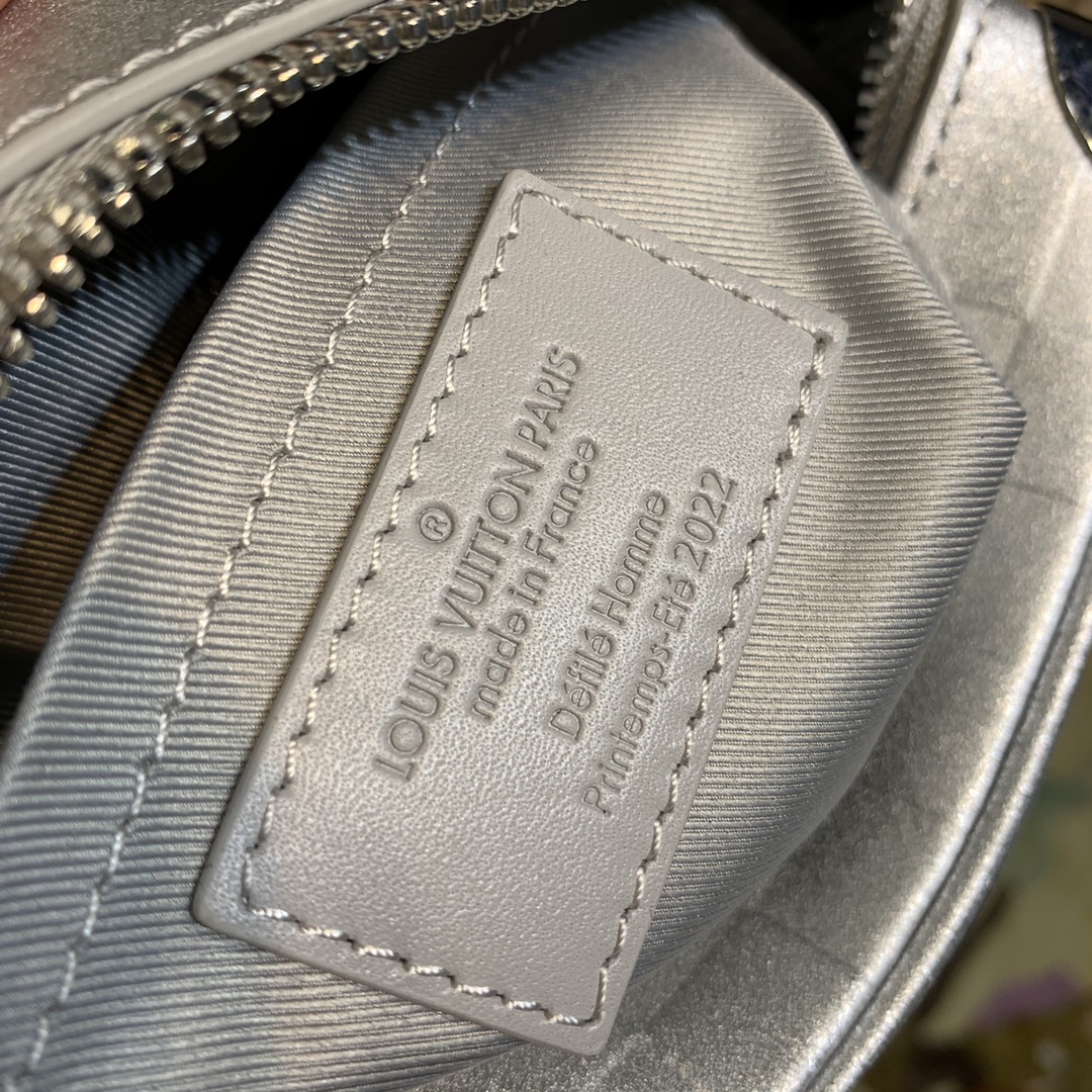 l**is V*t*n mini soft trunk-m59726 -18*13*8m