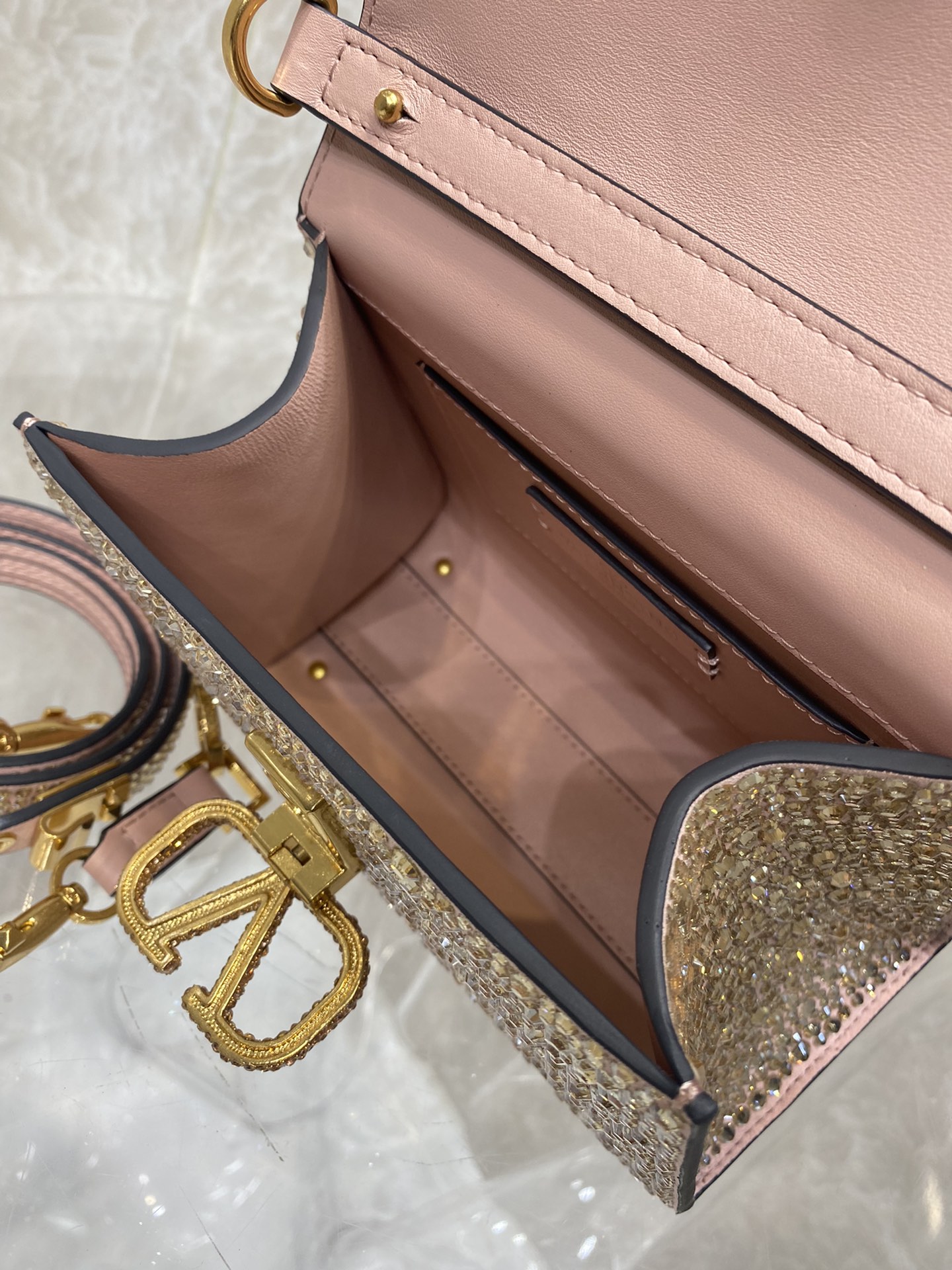 Valentino Vlogo Signature Chain Bag-19*13*9CM