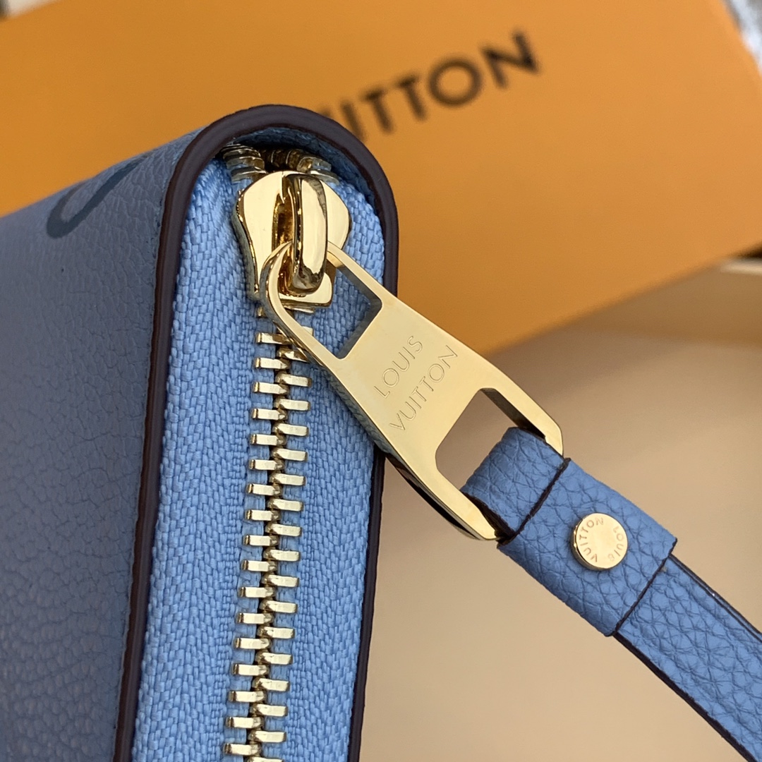 l**is V*t*n zippy wallet m69994-19*10*2cm