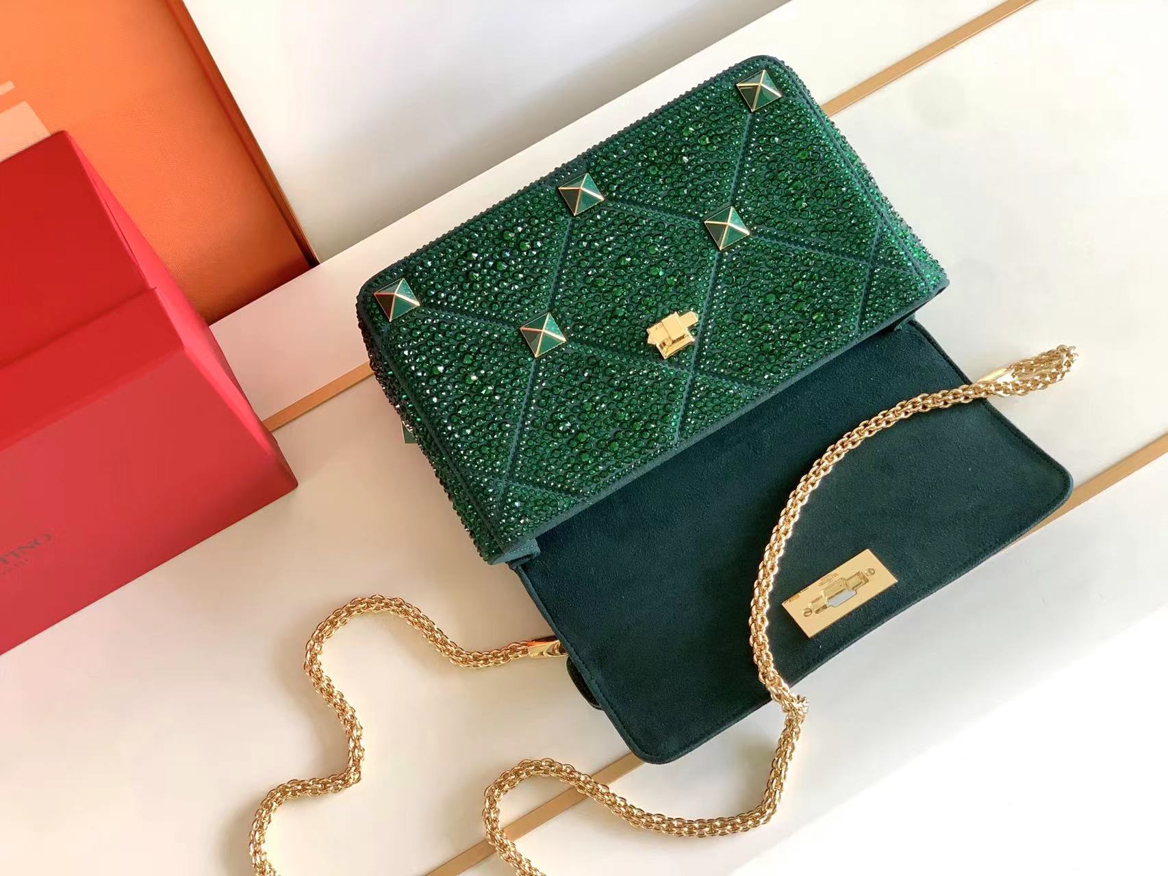 Valentino Roman Stud The Soulder BAG In Nappa With Chain-26x16x8CM