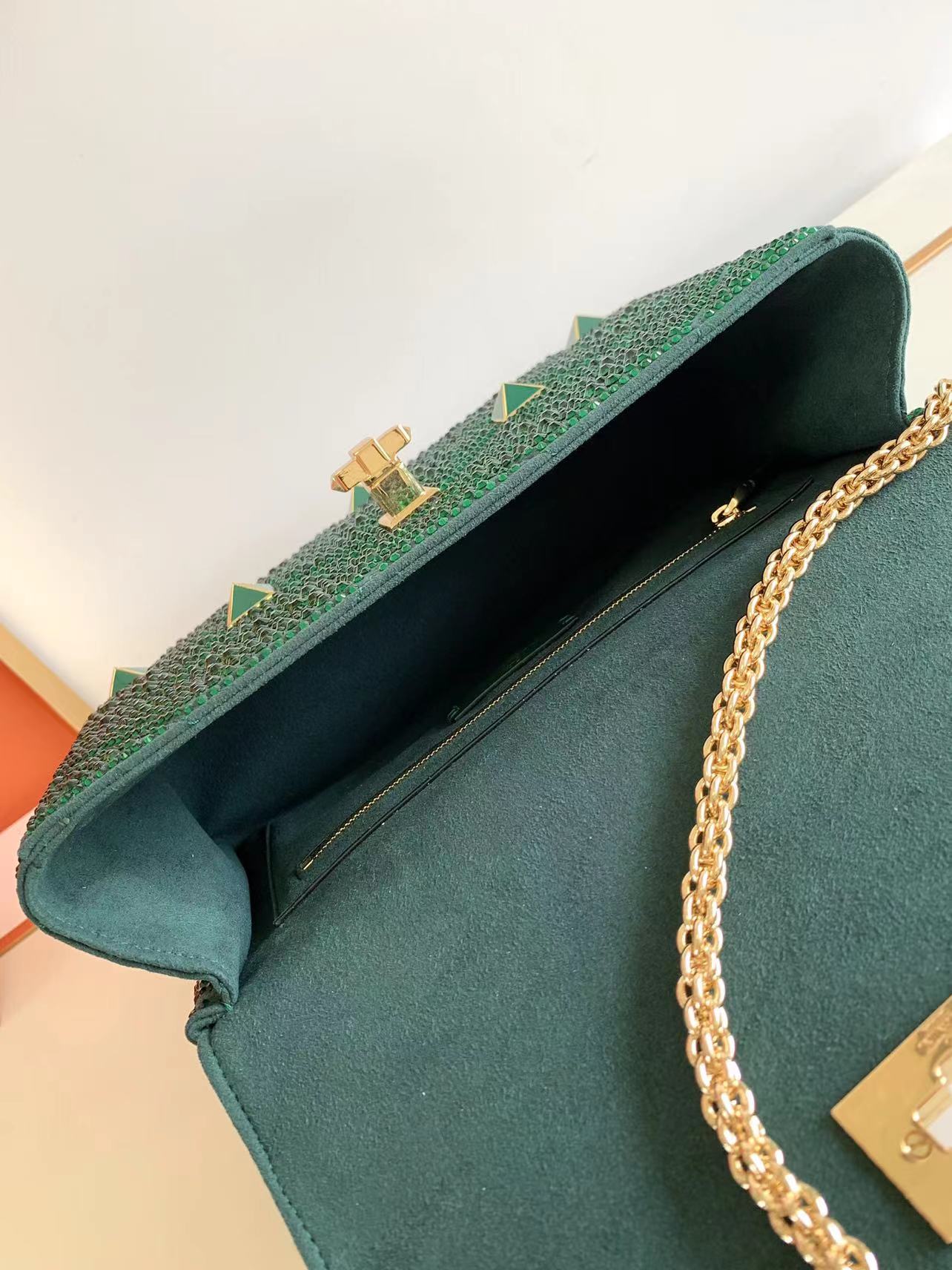 Valentino Roman Stud The Soulder BAG In Nappa With Chain-26x16x8CM