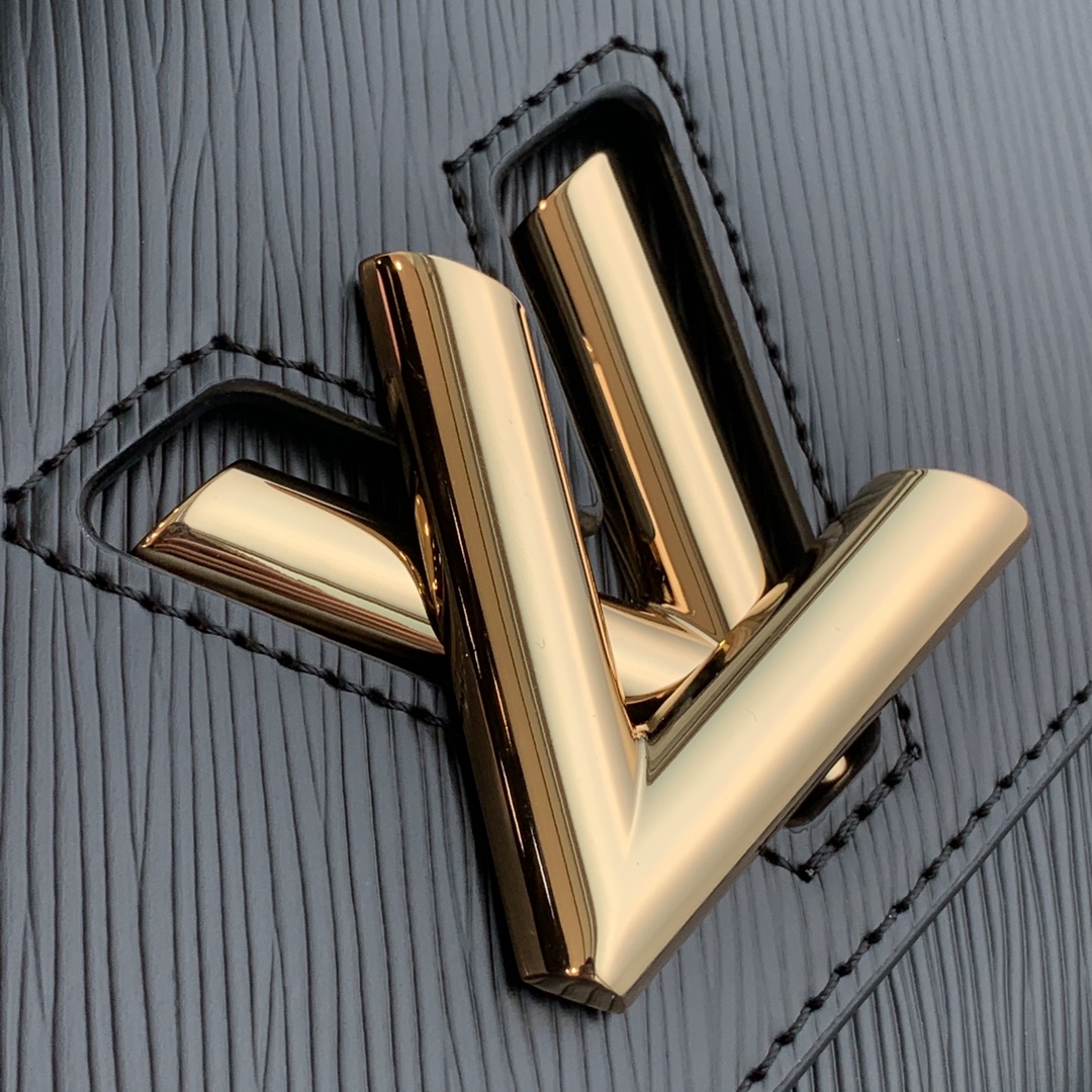 l**is V*t*n twist mm-23*18*8cm