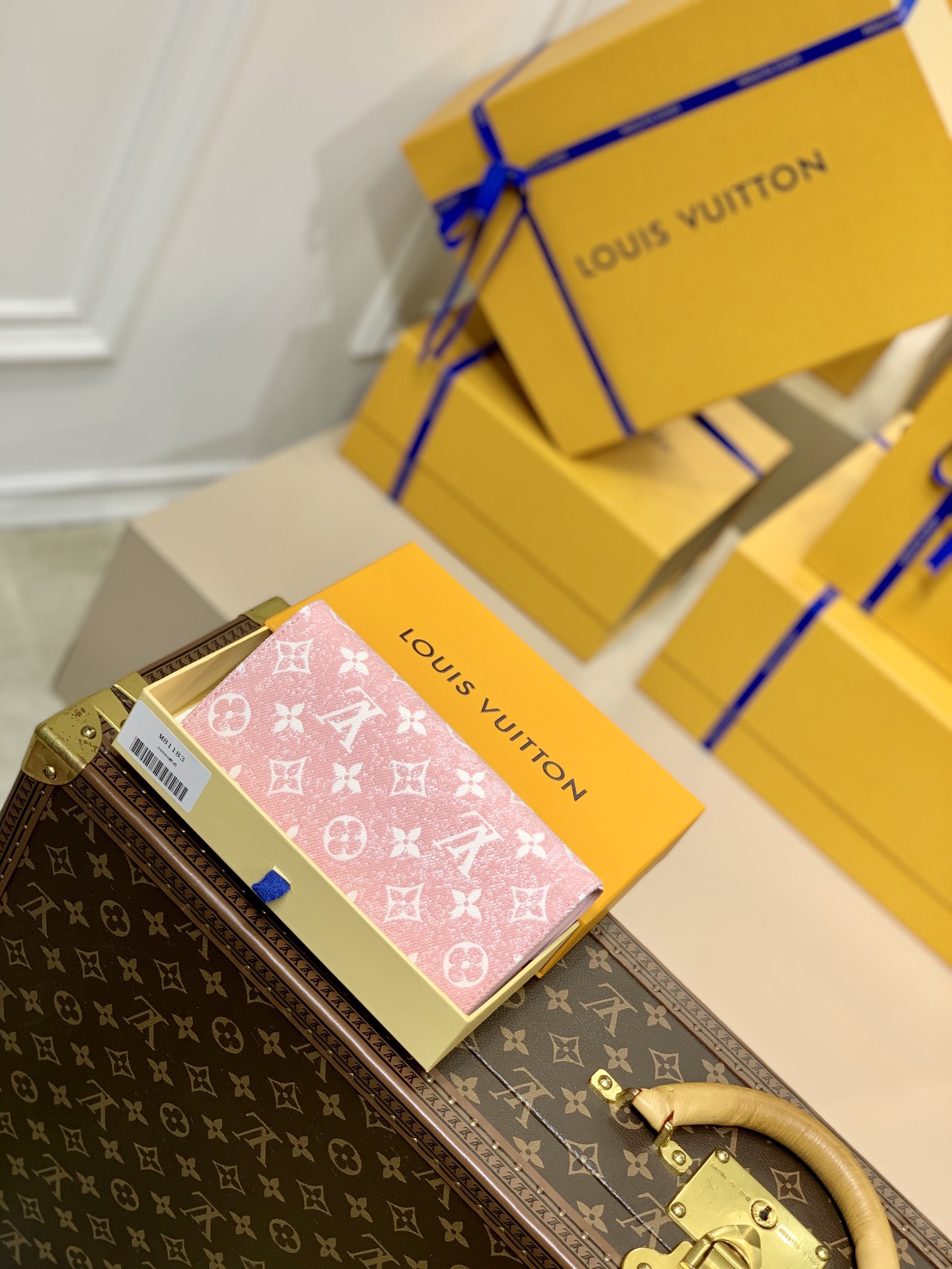 l**is V*t*n sarah wallet m81183-19.5x10.5x2.5cm