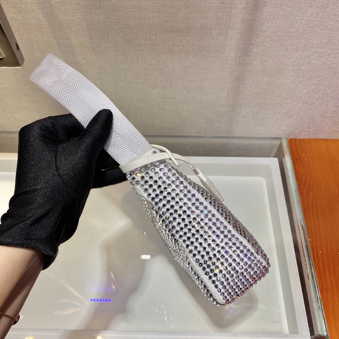 Pra*a nylon 1ne515 hobo bag-23*14*5cm