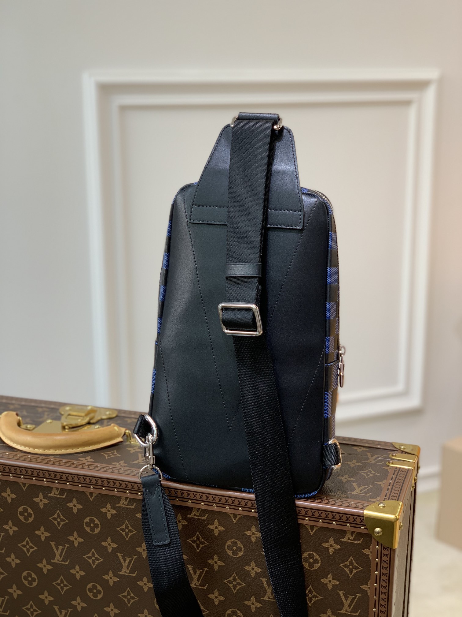 l**is V*t*n damier graphite avenue bag-20 *31 x*10cm