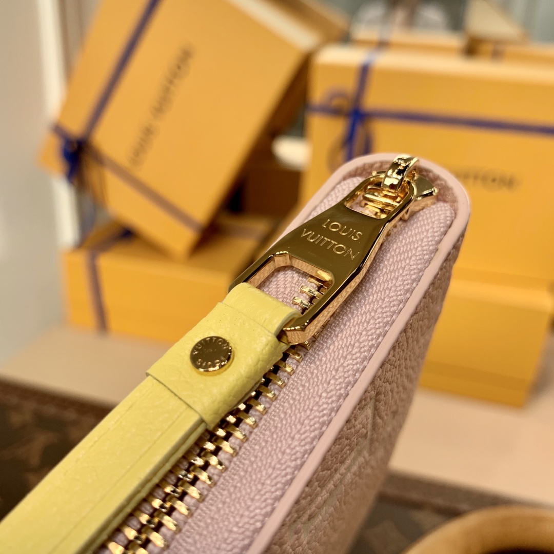 l**is V*t*n spring in the city zippy wallet m81280-19.5x10.5x2.5cm