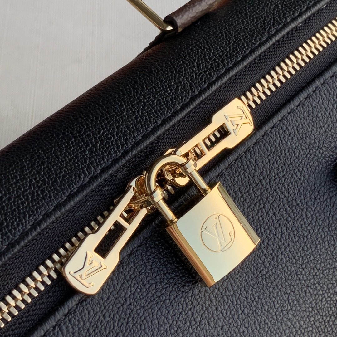 l**is V*t*n speedy 30 bandoulière-30*21*17cm