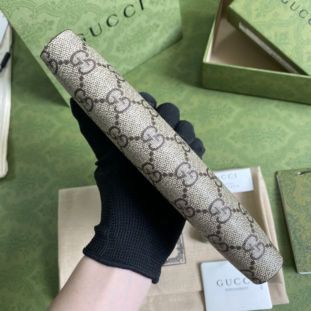 G*u*i wallet-19*10*2cm