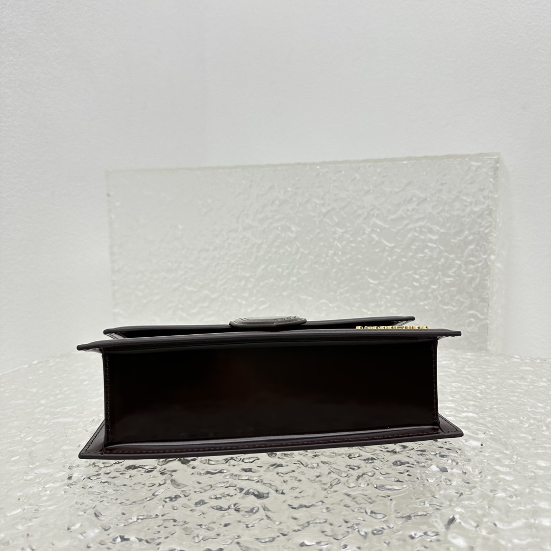 Jacquemus Large Bamnino Bag-24x13x7CM