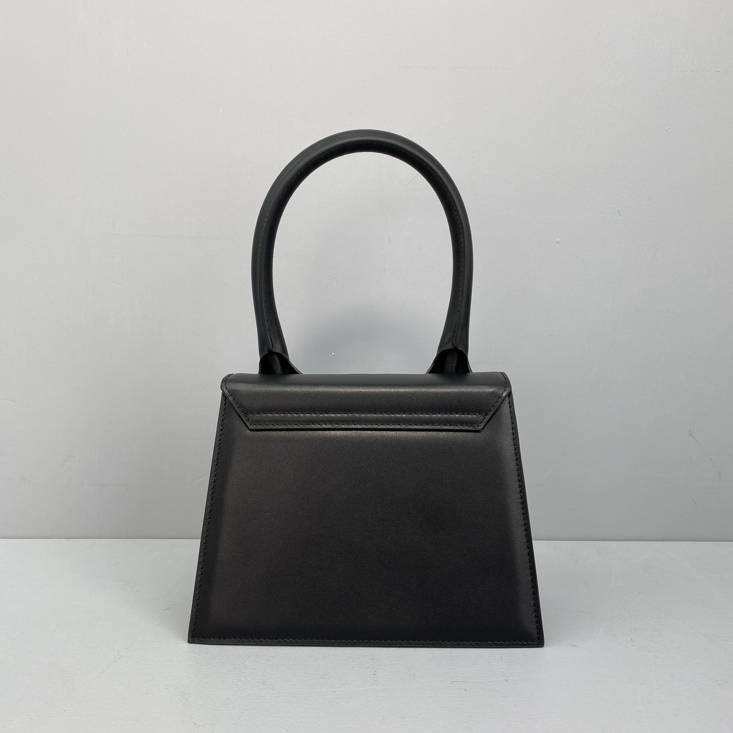 Jacquemus Large Bamnino Bag-24x13x7CM
