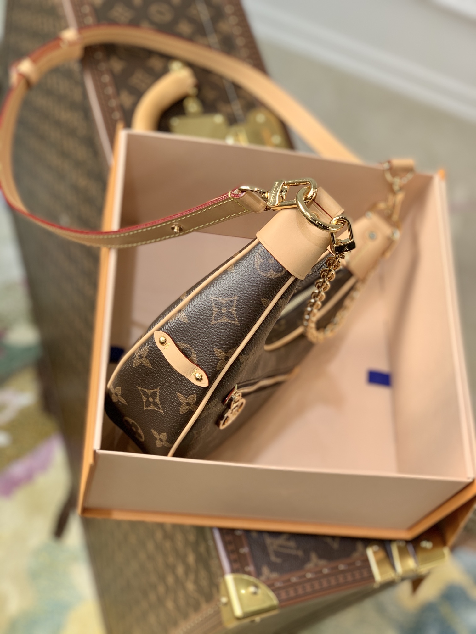 l**is V*t*n odeon handbags-m44036-24*22*6cm