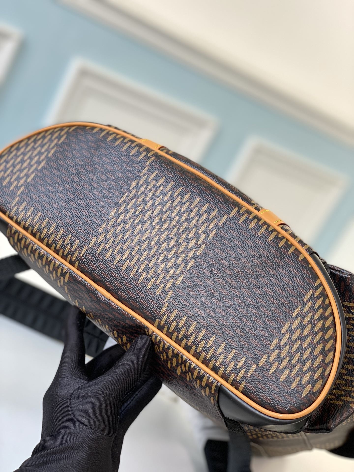 l**is V*t*n christopher backpack-41*48*13cm