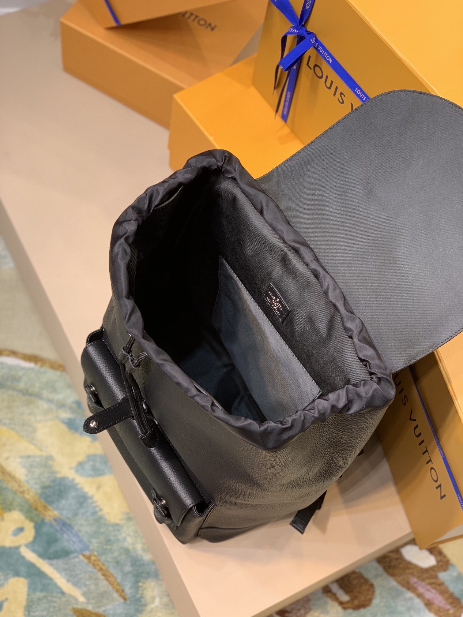 l**is V*t*n christopher backpack-30*42*17cm