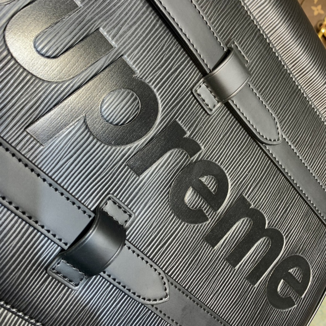 l**is v*t*n S*p*ebackpack-m41379-34*13*47cm