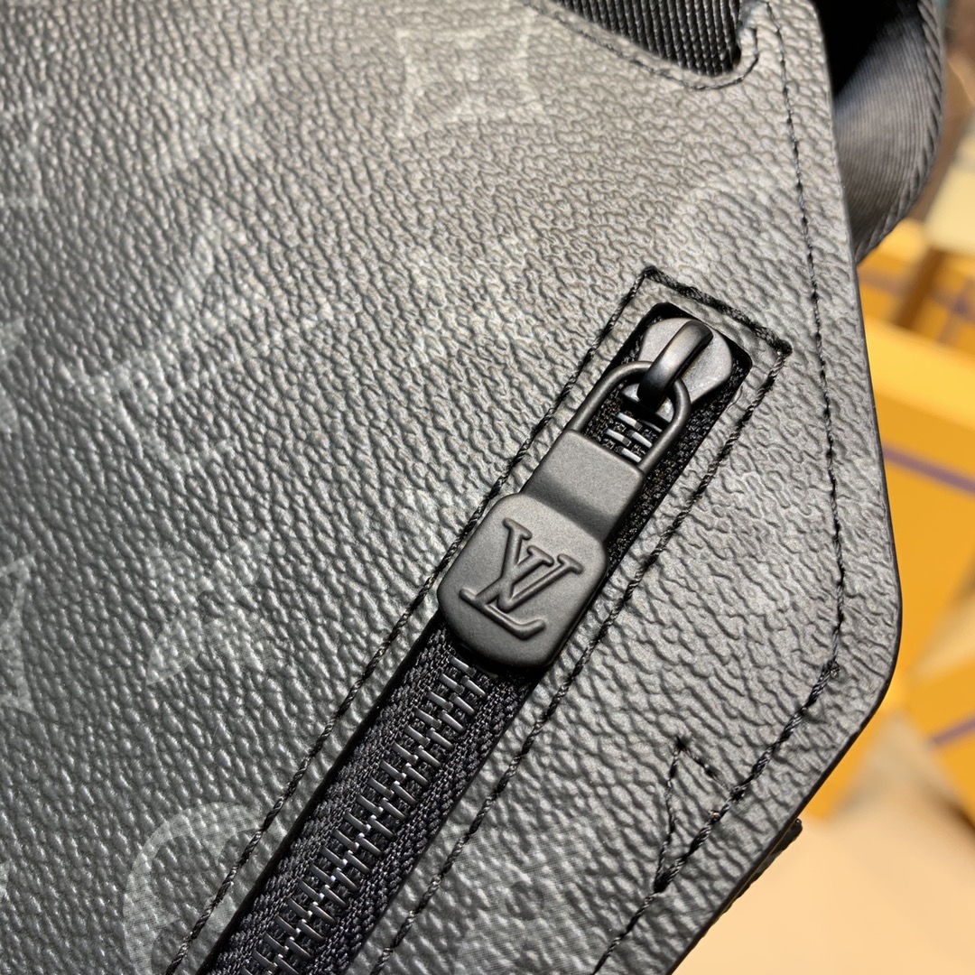 l**is V*t*n m45912 saumur crossboby bag-13*18*3.5cm