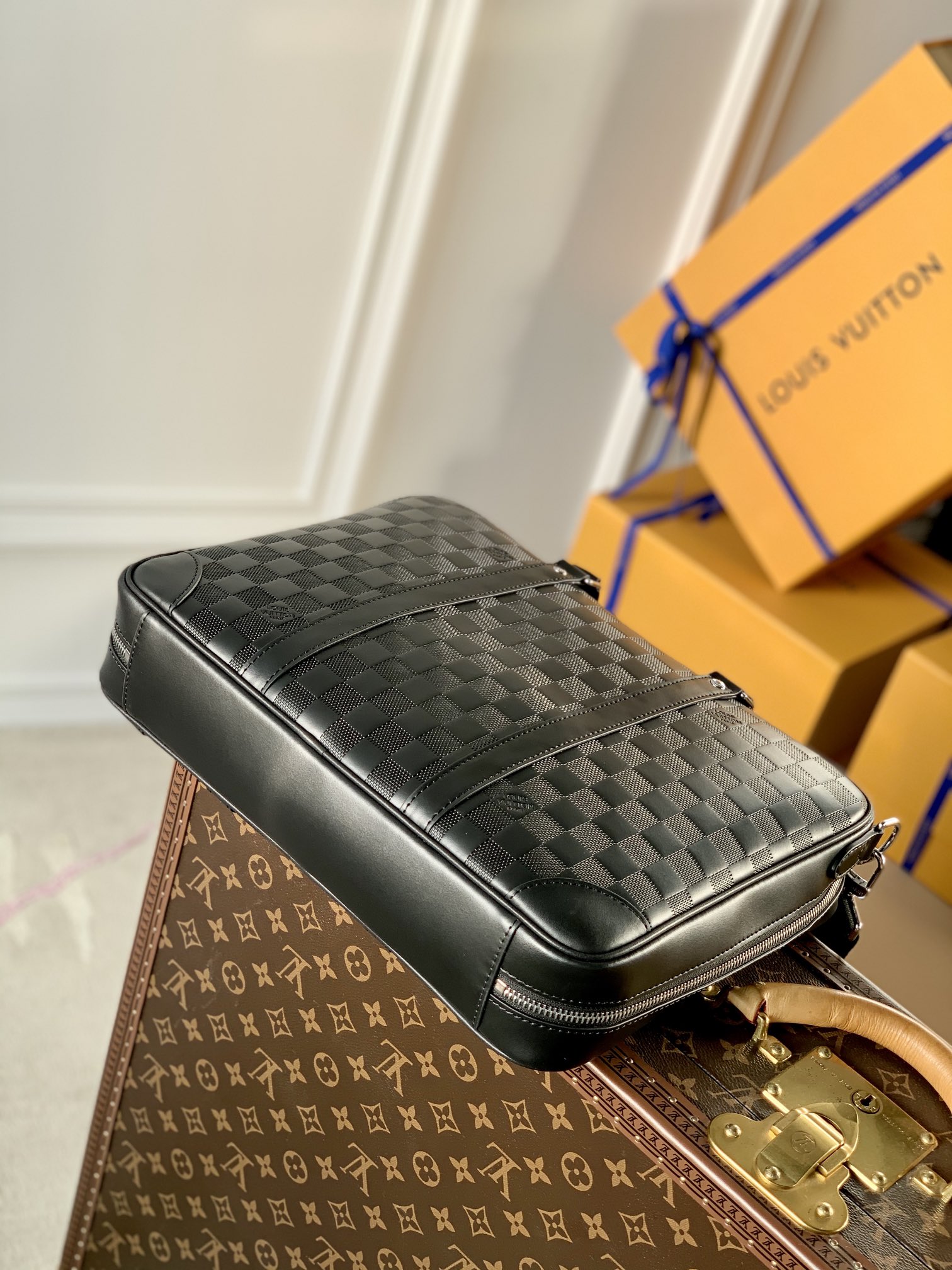 l**is V*t*n n45288 damier infini onyx sirius -35*27*7m