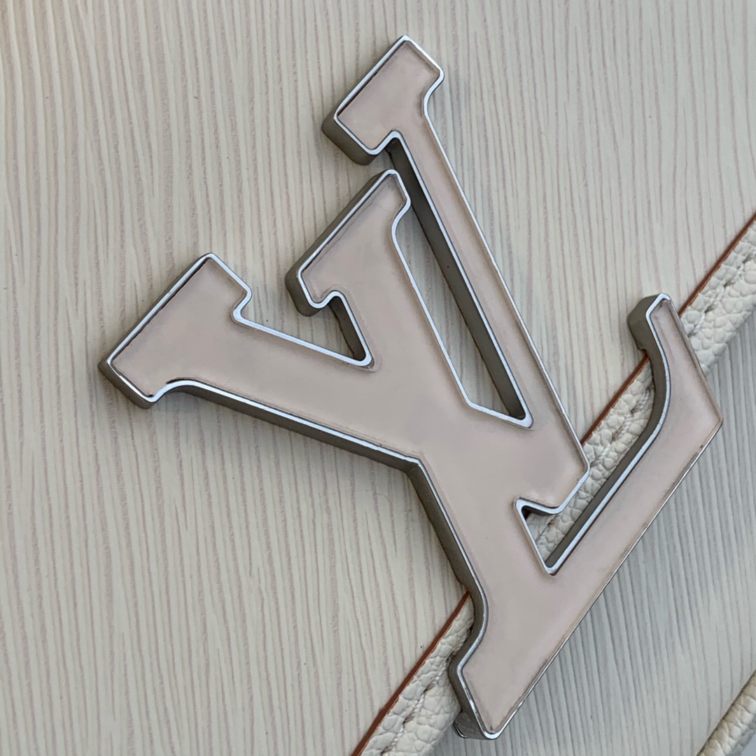 l**is V*t*n buci handbag-24.5 x 15.5 x 9cm