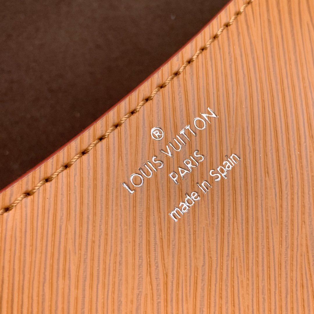 l**is V*t*n buci handbag-24.5 x 15.5 x 9cm